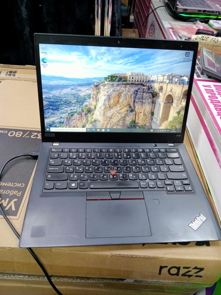 Ноутбук Lenovo THINK PAD