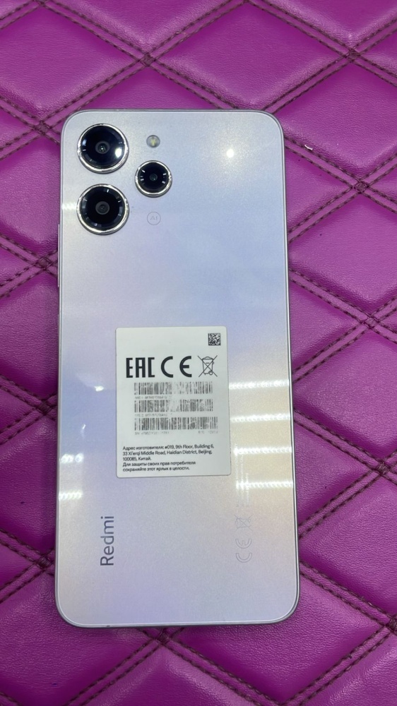 Смартфон Xiaomi Redmi 12 4/128