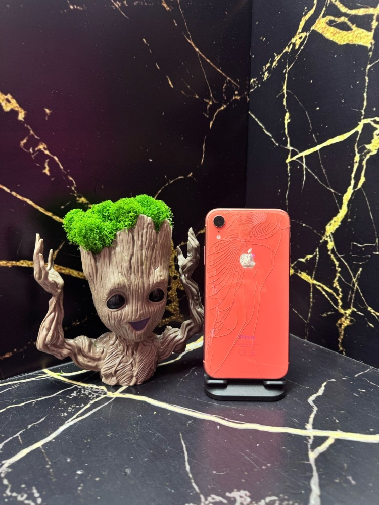 Смартфон iPhone XR 128 Gb 75 акб