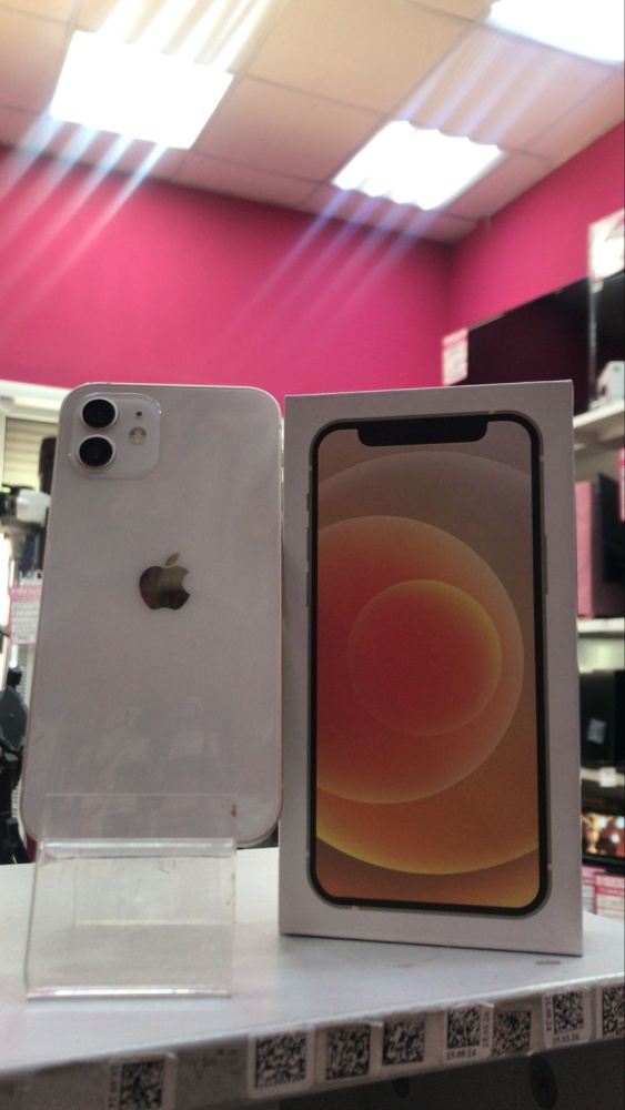 Смартфон iPhone 12 128 Gb