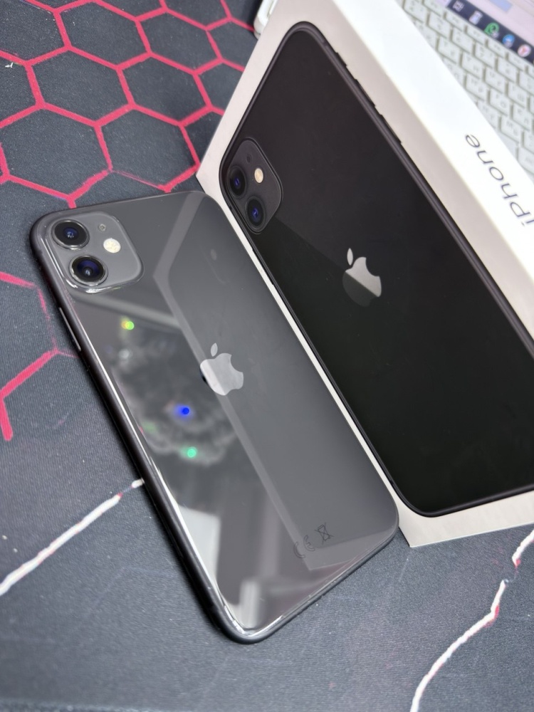 Смартфон iPhone 11 128 Gb