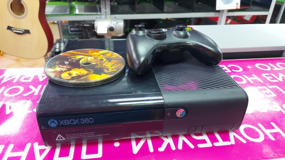 Игровая приставка XBOX 360E Прошитая