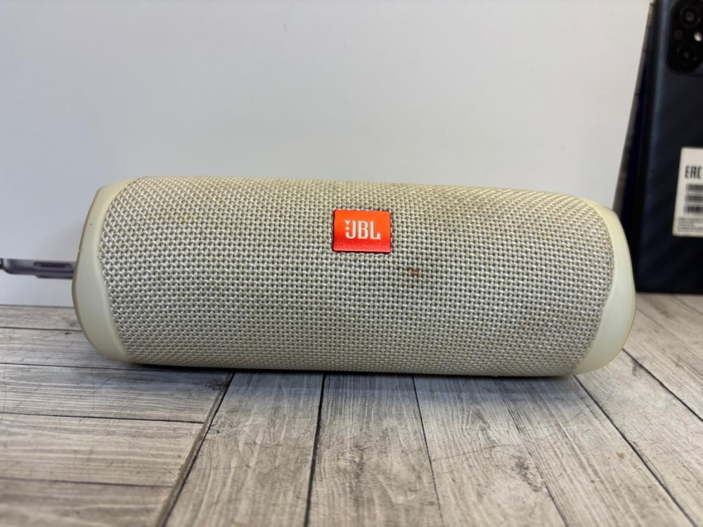 Акустика Bluetooth JBL FLIP5