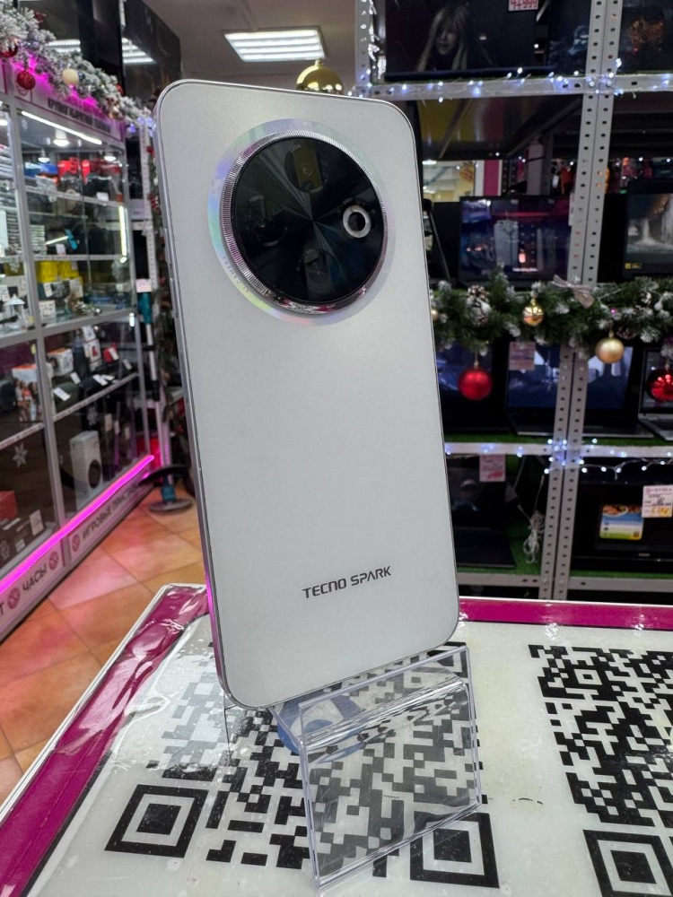 Мобильный телефон Tecno с30 4/128