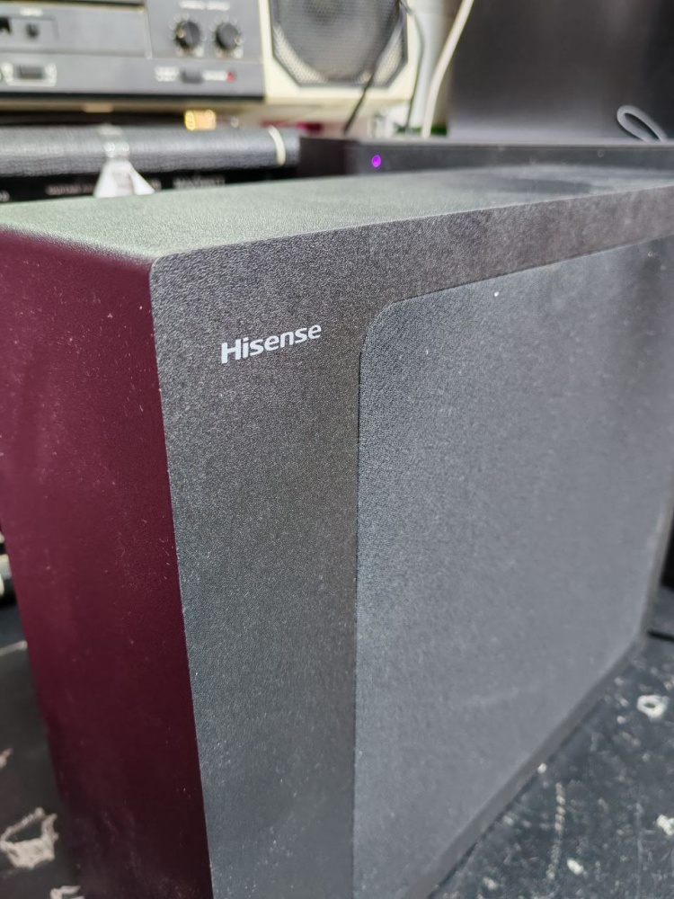 Саундбар HS2100