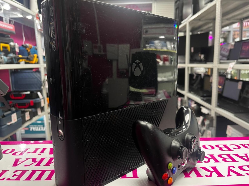 Игровая приставка XBOX 360 500гб