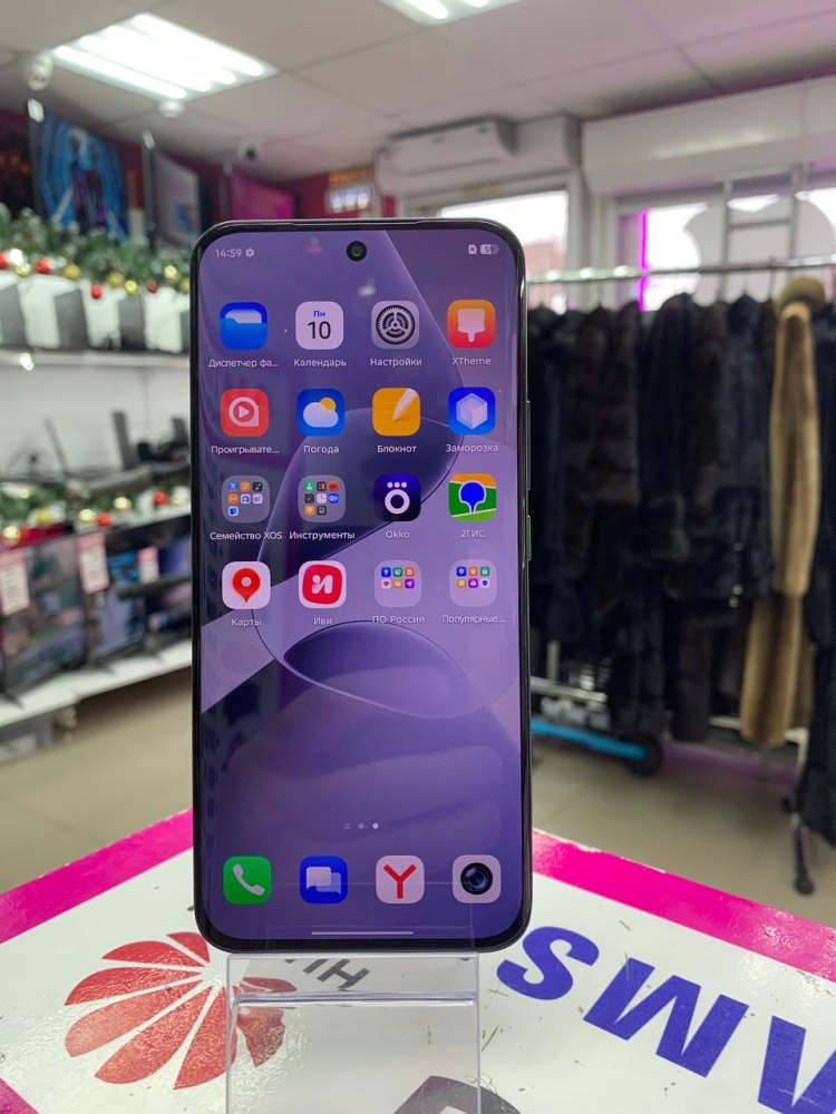 Мобильный телефон Infinix HOT 60 Pro+ 8/256gb