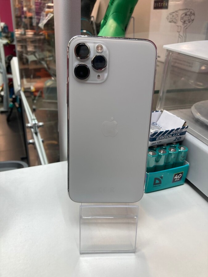 Смартфон iPhone 11 PRO 256 Gb