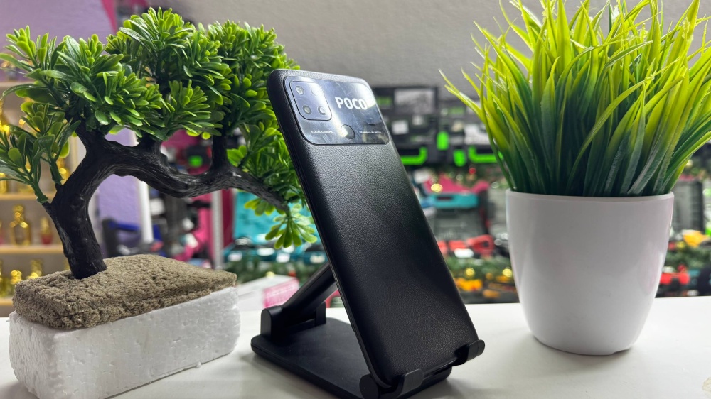 Смартфон Xiaomi Poco C40 4/64