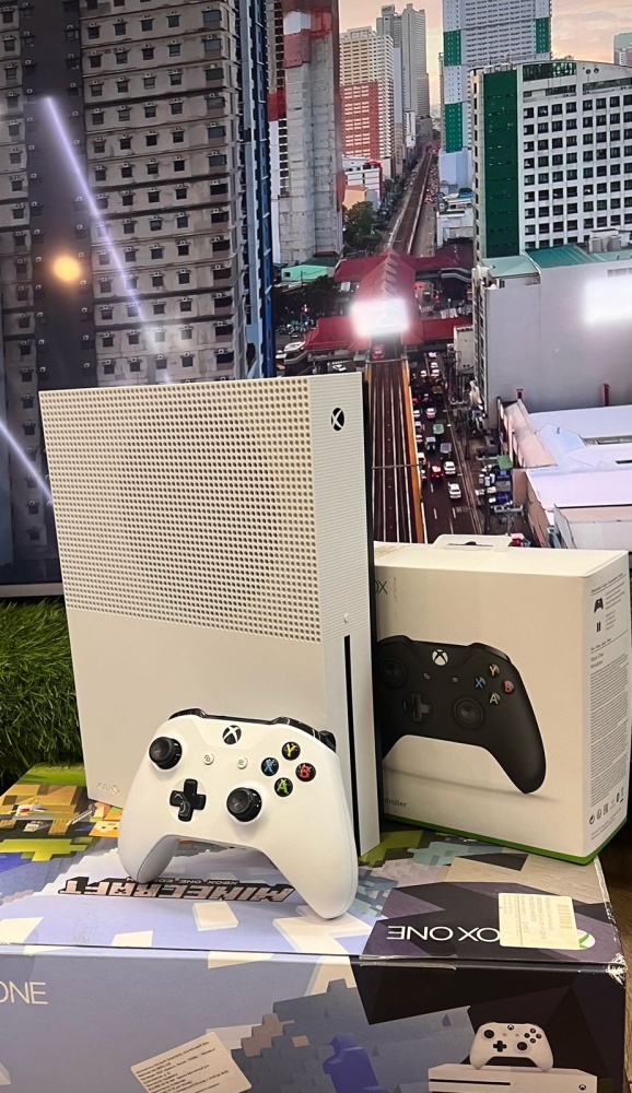 Игровая приставка XBOX ONE S 500гб