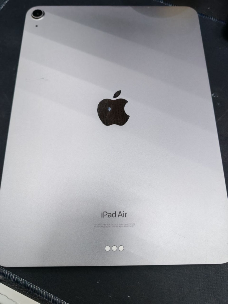 Планшет Apple iPad Air Pro 256 2024