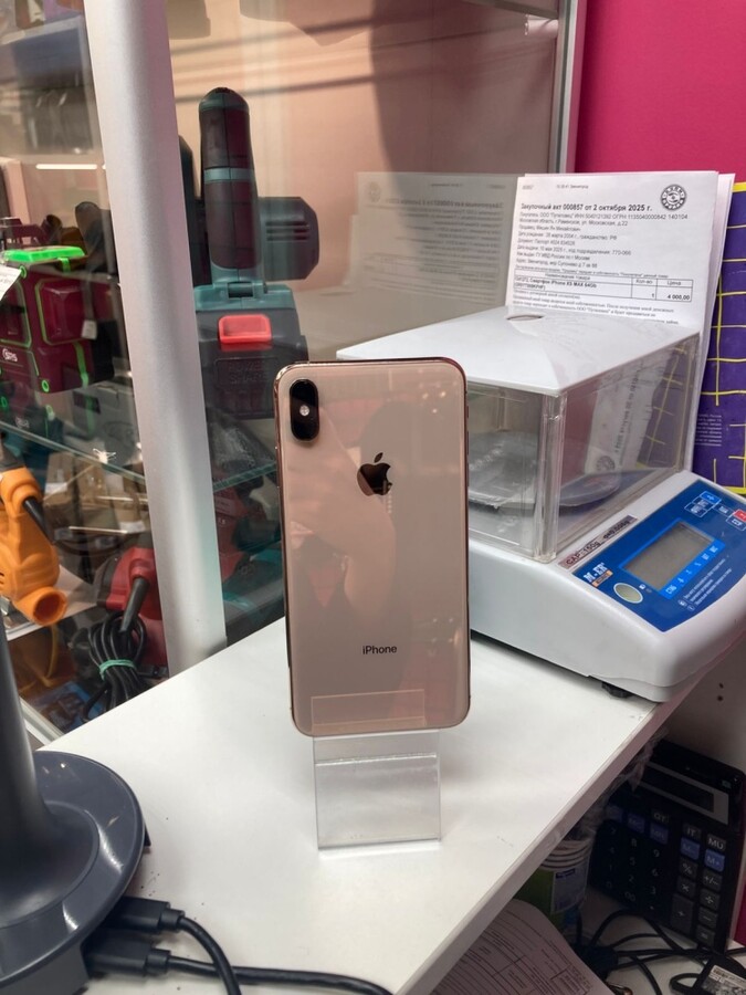 Смартфон iPhone XS MAX 64Gb