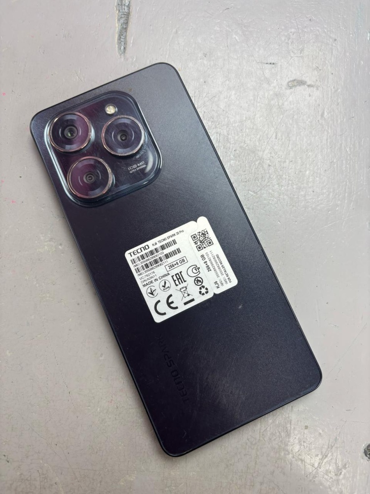 Мобильный телефон Tecno Spsrk 20 pro