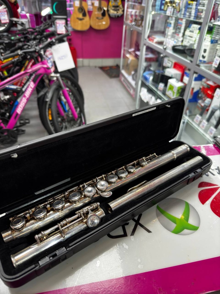 Флейта yamaha 211 indonesia in 1887