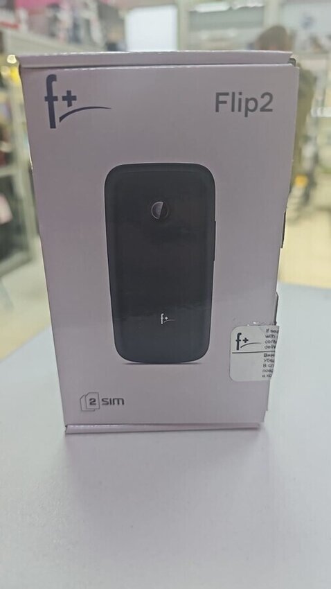Мобильный телефон Fly Flip 2