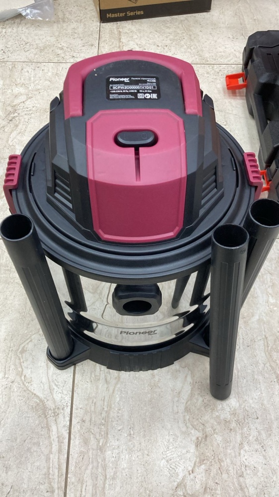 Строительный пылесос PIONER 20Л