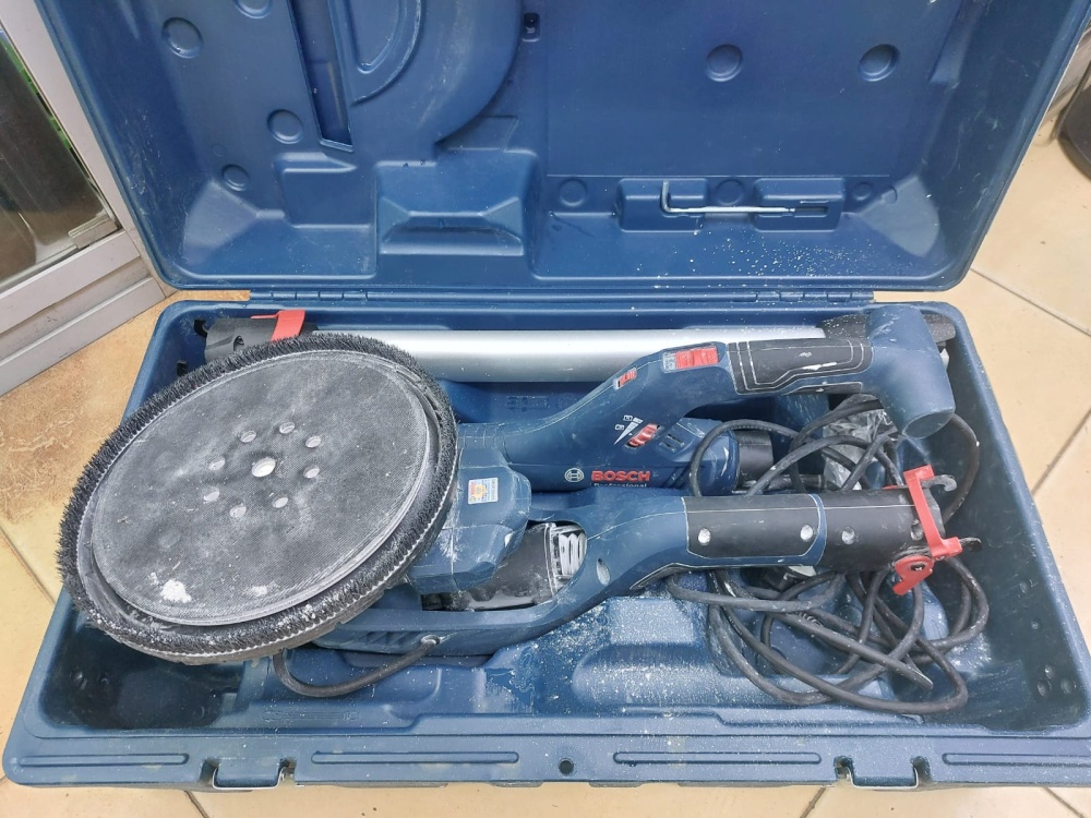 Шлифмашина Bosch GTR 550
