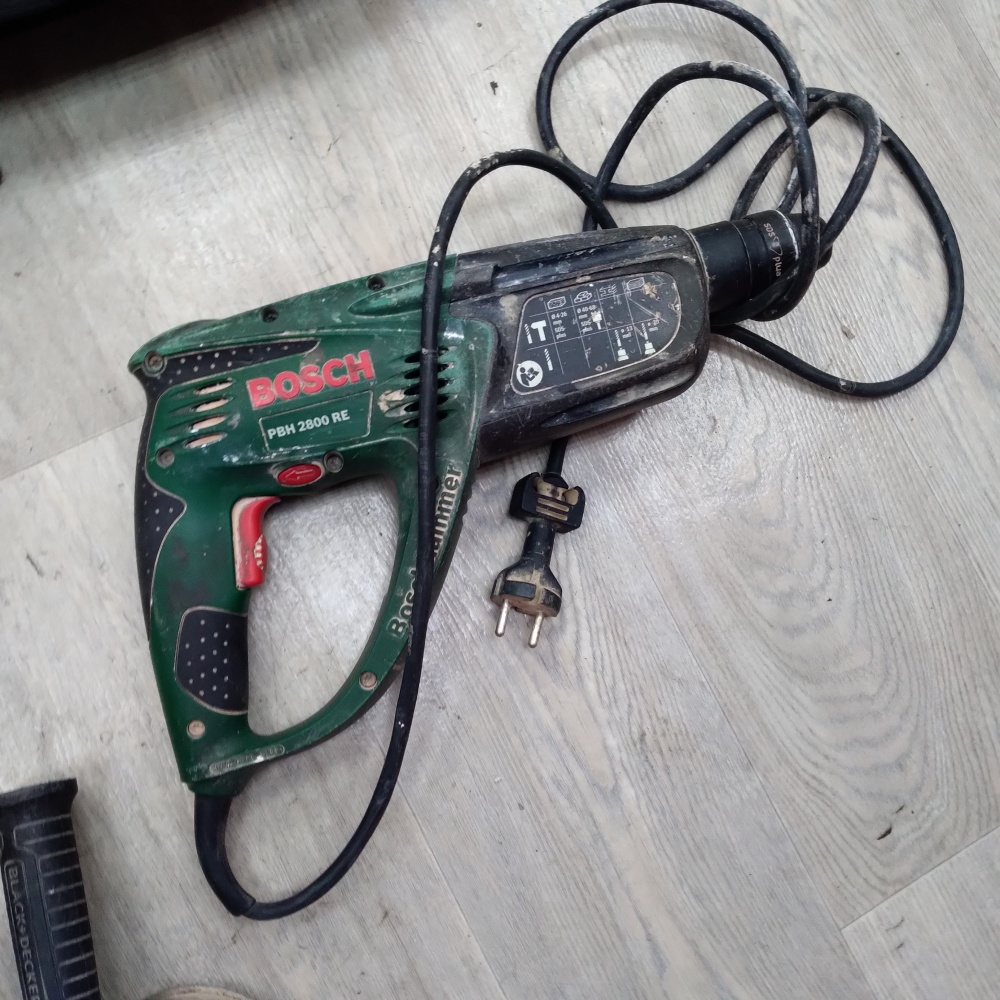 Перфоратор Bosch PBH 2800RE