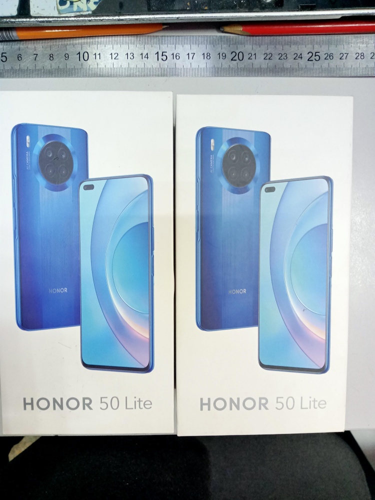 Смартфон Honor 50 Lite