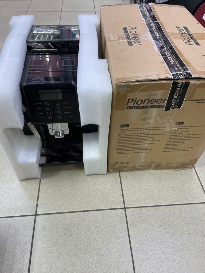 Кофемашина Pioneer cma012c