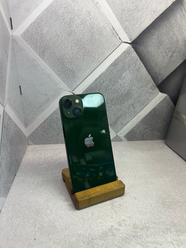 Смартфон iPhone 13 128 Gb