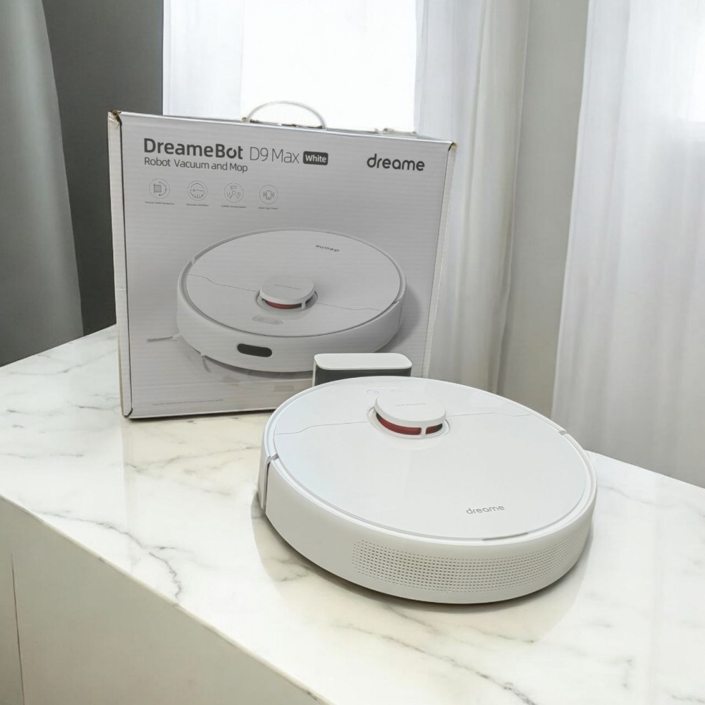 Робот-пылесос  DreamBot D9max