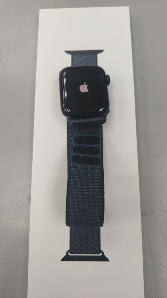Часы Apple