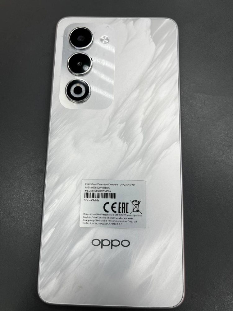 Смартфон Oppo A5 8/256
