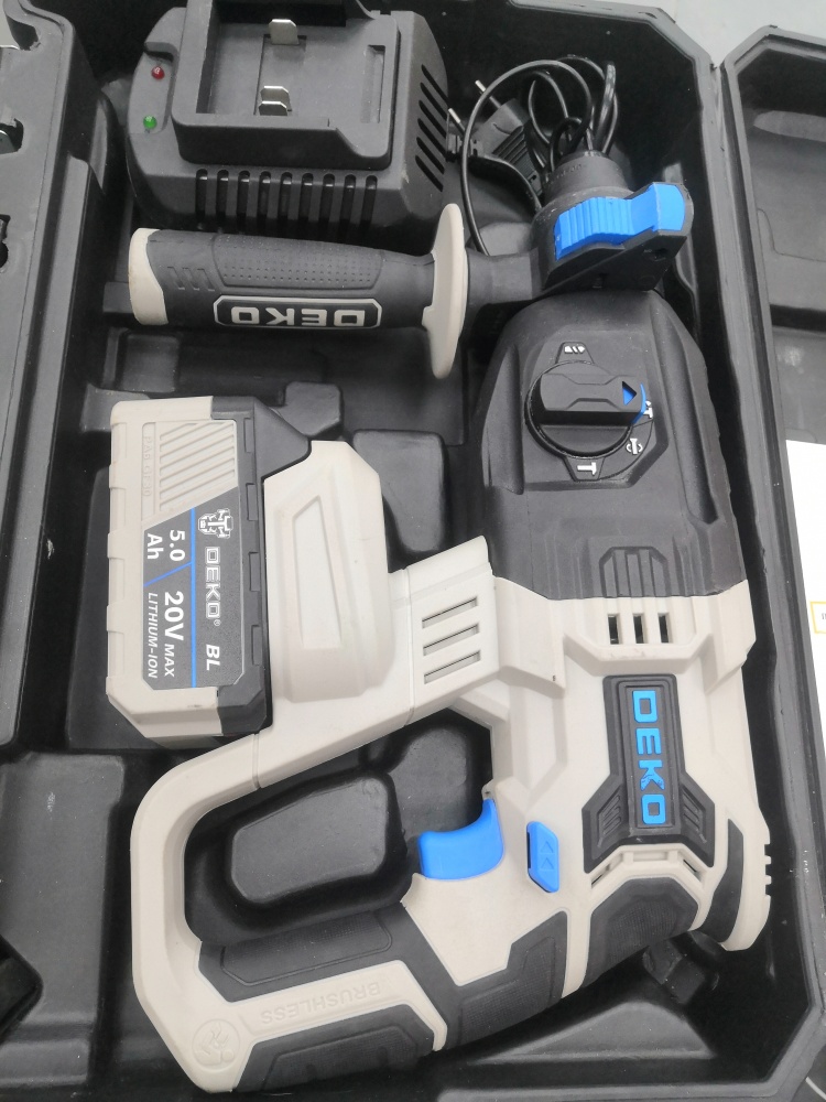 Перфоратор deko zkch20