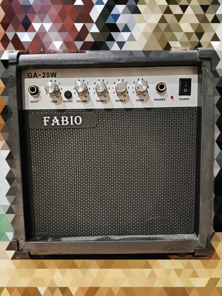 Комбоусилитель для гитары Fabio