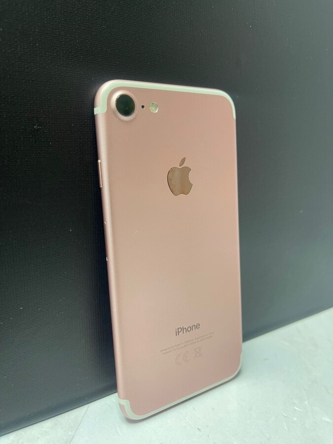 Смартфон iPhone 7 128Gb