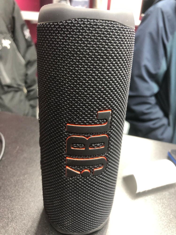 Акустика JBL Flip 6