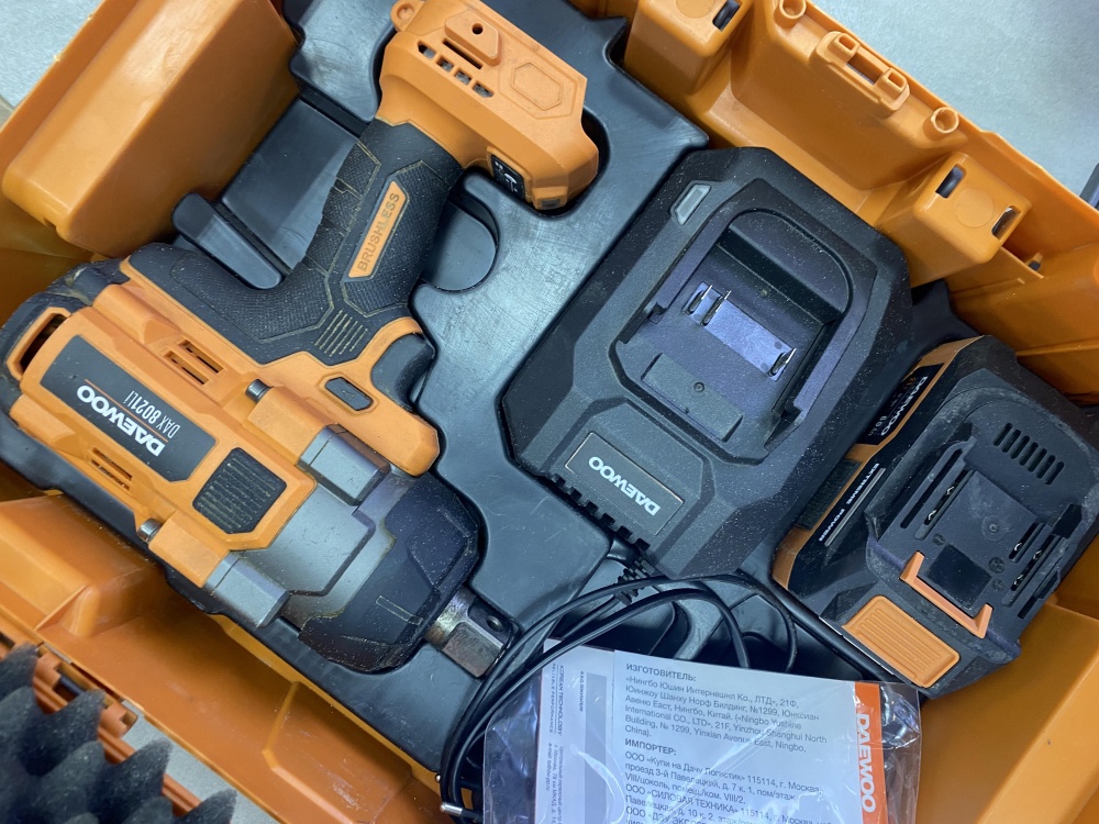 Гайковерт DAEWOO DAX8021 li