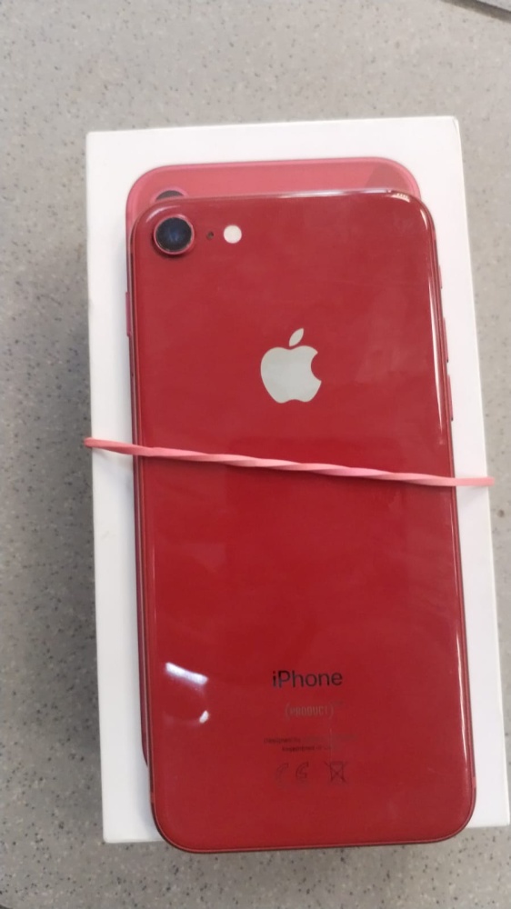 Смартфон iPhone 8 64 Gb