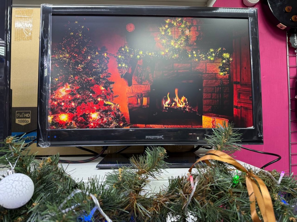 Телевизор др марка Proto-X 19"