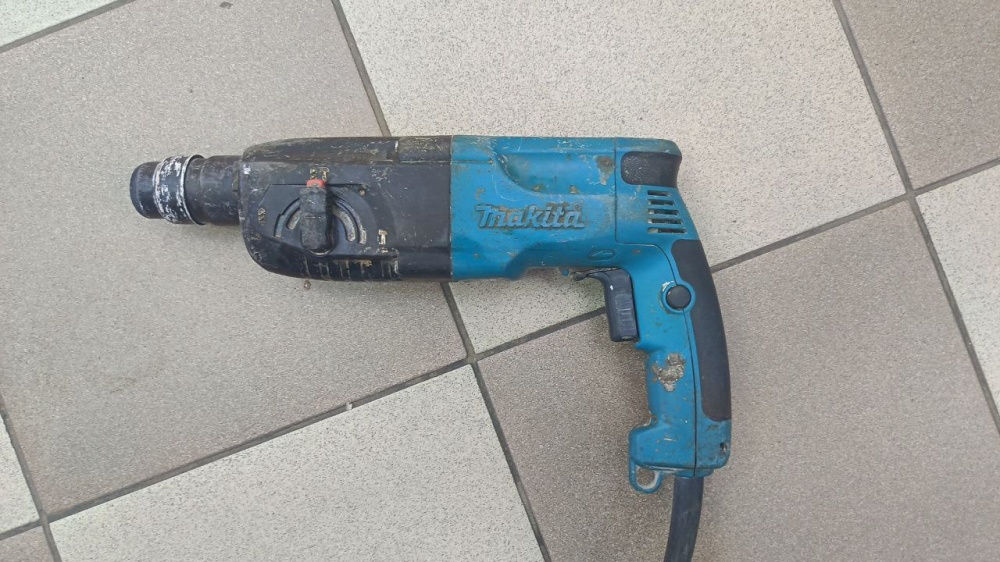 Перфоратор Makita 2450