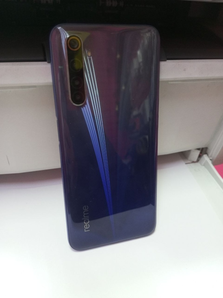 Смартфон Realme 6 8\128