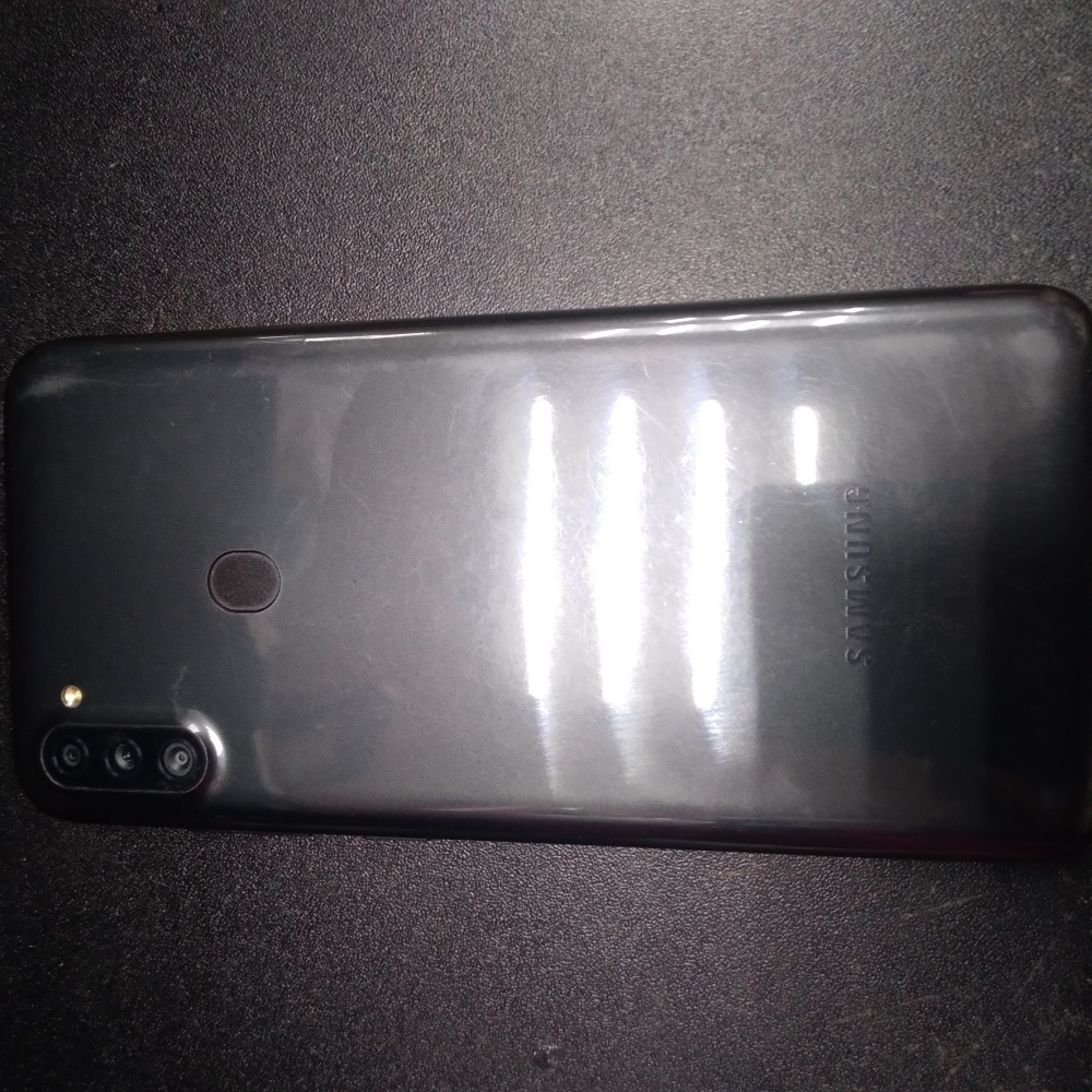 Смартфон Samsung A11