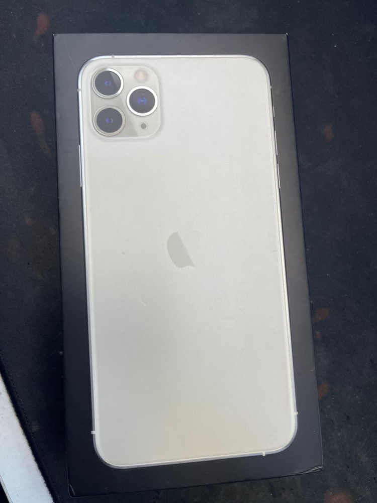 Смартфон iPhone 11 PRO MAX 256 Gb