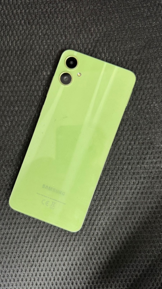 Смартфон Samsung A05 4/64