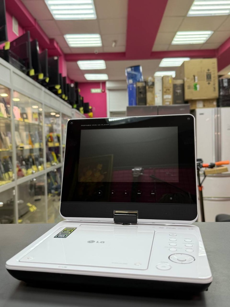 DVD-плеер LG dp373b
