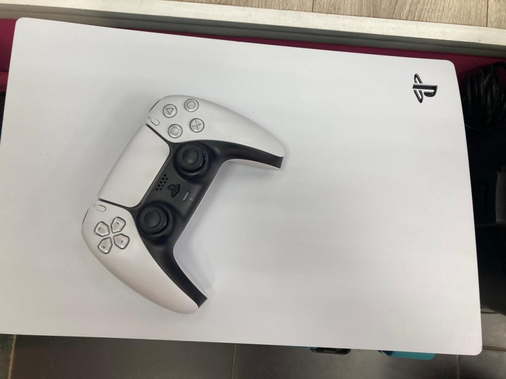 Игровая приставка Sony PlayStation 5