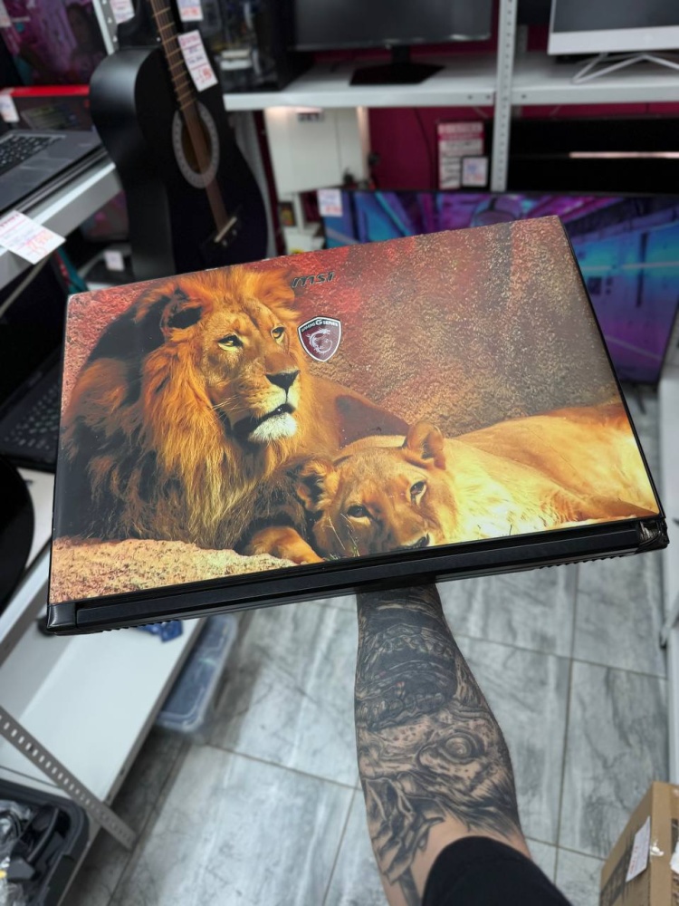 Ноутбук MSI gp72 16gb\gtx960m\i7-6700