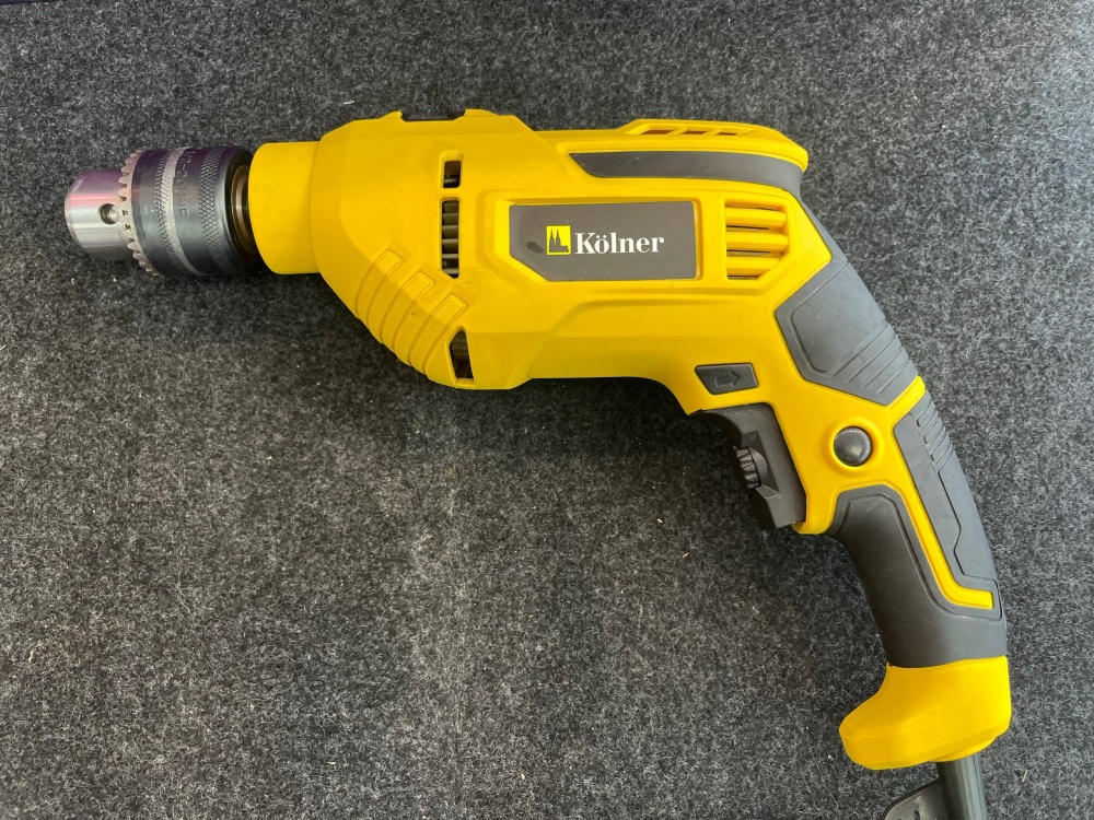 Дрель Kolner KID 700V