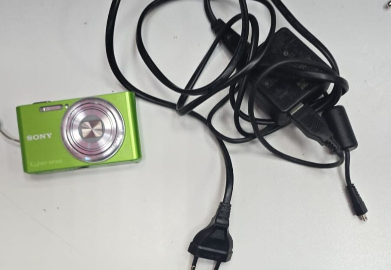 Фотоаппарат Sony DSC-W730