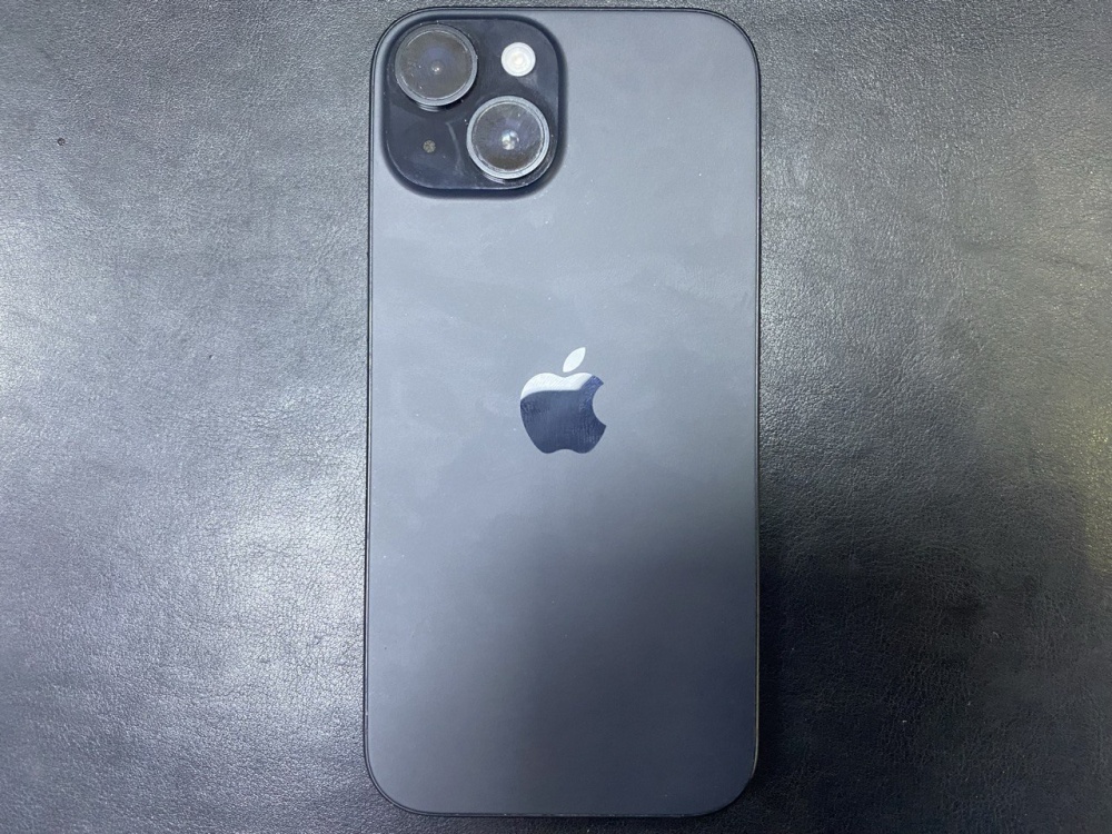 Смартфон iPhone 15 128gb