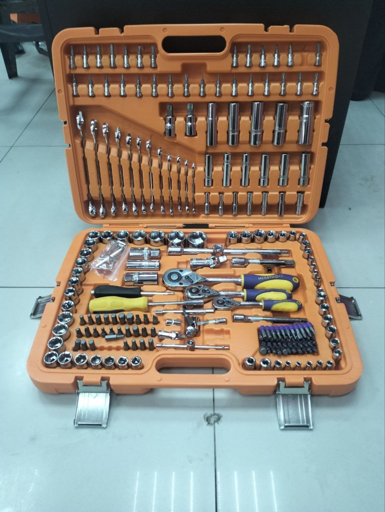 Набор ключей MEGATOOLS 216 предметов