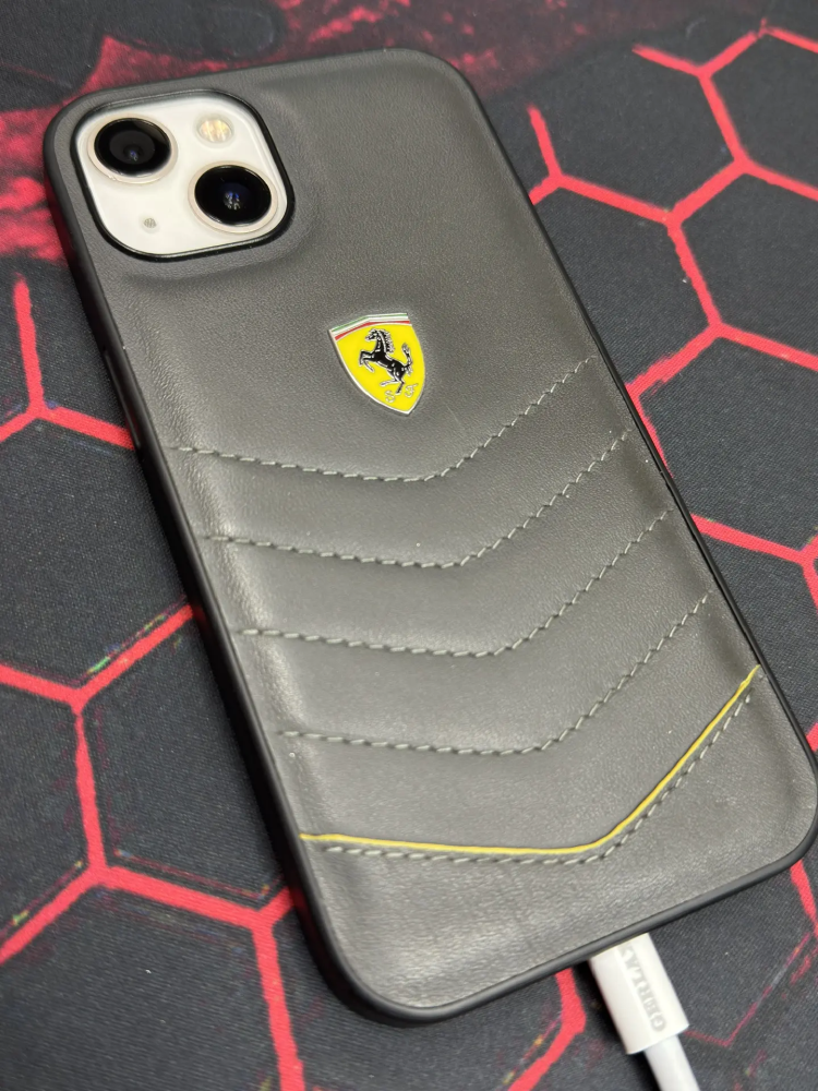 Смартфон iPhone 13 128 Gb