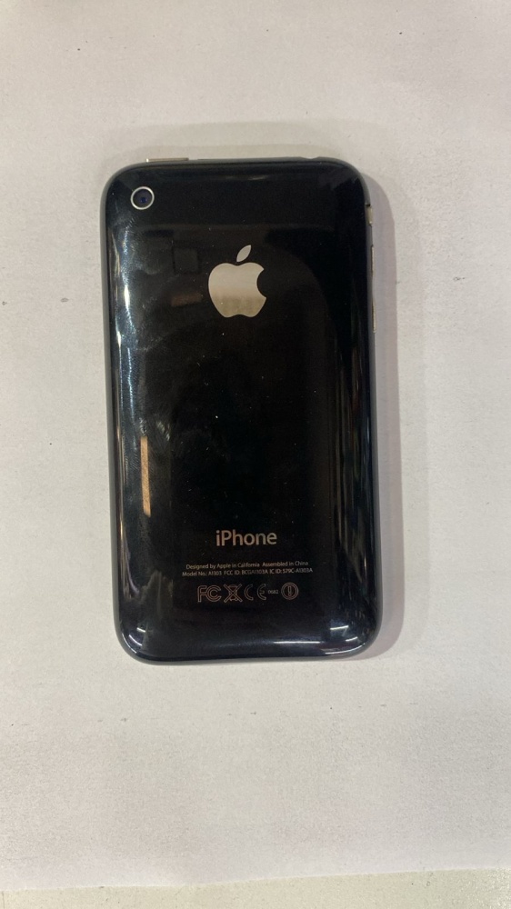 Смартфон iPhone 1