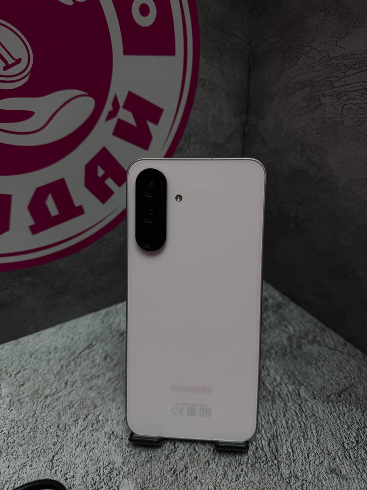 Смартфон Samsung A56 8-128gb